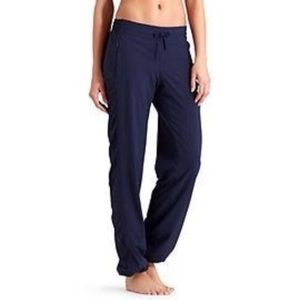 Athleta Navy LA VIVA pant size 14